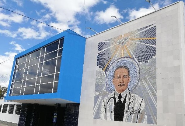 Fachada Colegio de Médicos
